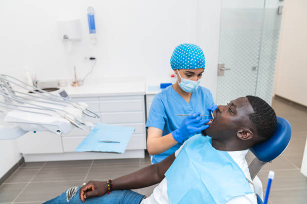 Best Dentist Open Late Near Me  in De Soto, IA
